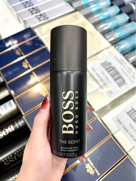 Hugo boss 50ml outlet giá bao nhiêu