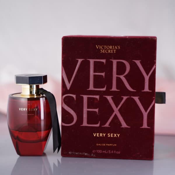 Gốc Victoria’s Secret Very Sexy